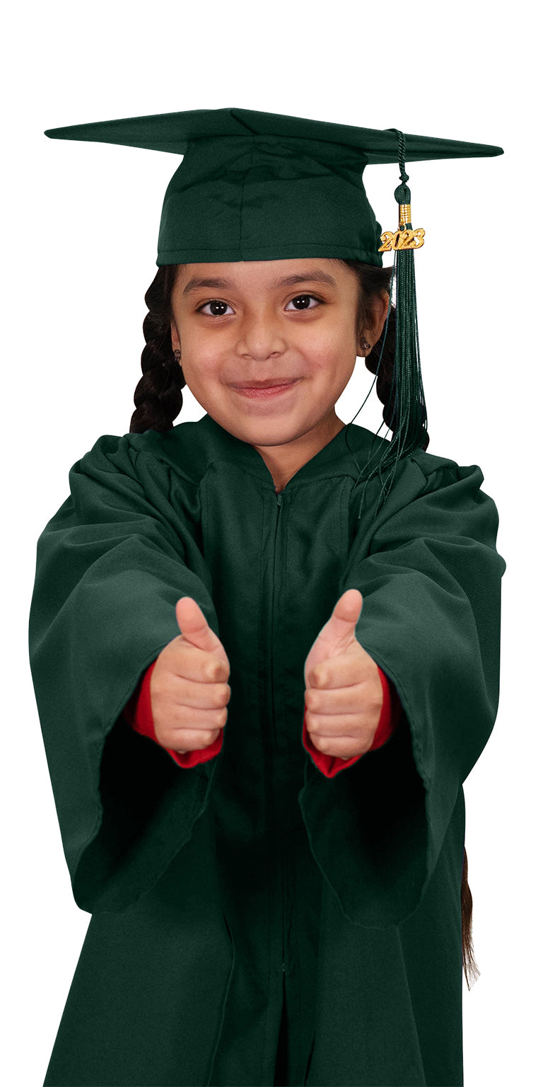 Green Kindergarten Graduation Gown & Cap | Kindergarten cap and gown, Graduation  gown, Graduation gown and cap